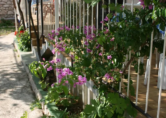 By The Sea Starigrad, Paklenica - 6609 Apartman Starigrad-Paklenica